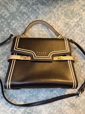 FOXER Black Leather Structured Handbag